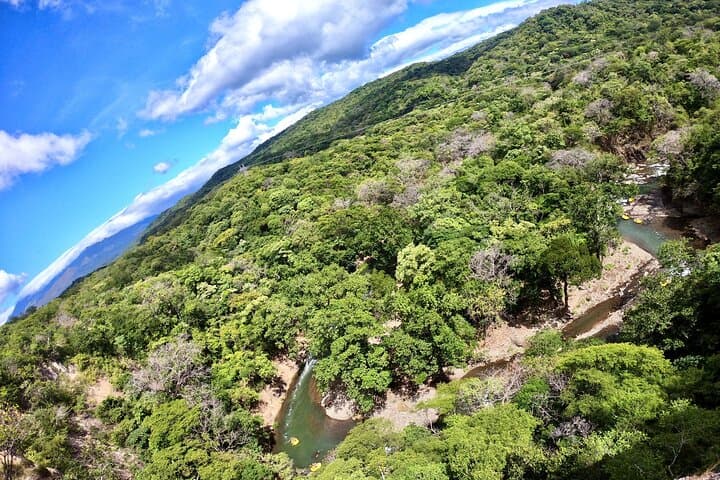 Tenorio River Whitewater Rafting — Class III–IV Adventure in Guanacaste photo 5