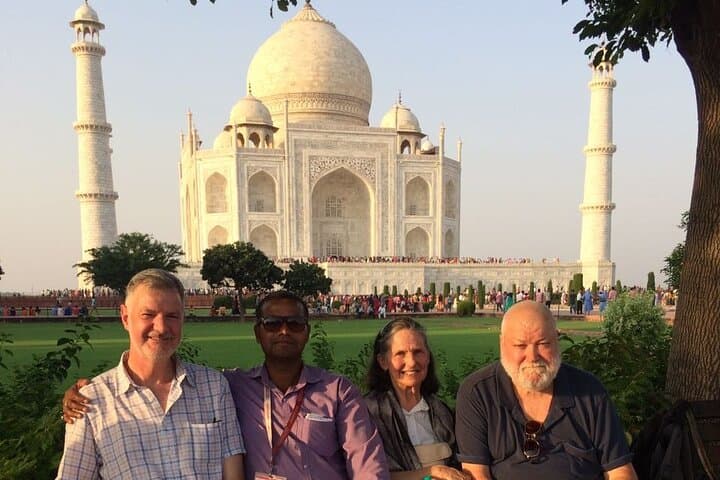 Golden Triangle with Lucknow & Varanasi: 10-Day Delhi–Jaipur–Agra–Lucknow–Varanasi Cultural Tour photo 3
