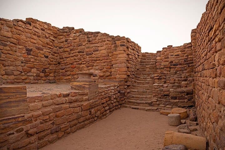 Gujarat Archaeological and Natural Wonders: 7-Day Extension from Ahmedabad