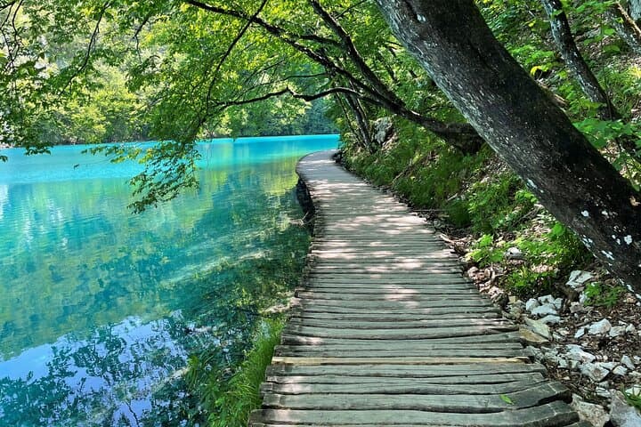 Private Day Trip to Plitvice Lakes & Rastoke from Zagreb — Waterfalls, Walkways & Electric Boat photo 5