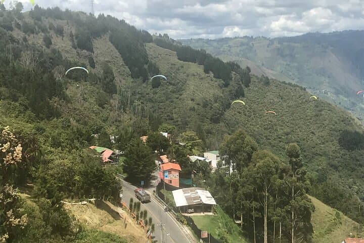 Paragliding Over Medellín: Tandem Flight with Hotel Transport Included photo 5