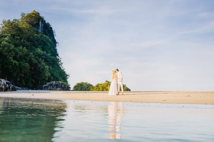 Krabi Private Holiday Photoshoot — Ao Nang, Railay & Khlong Muang photo 3