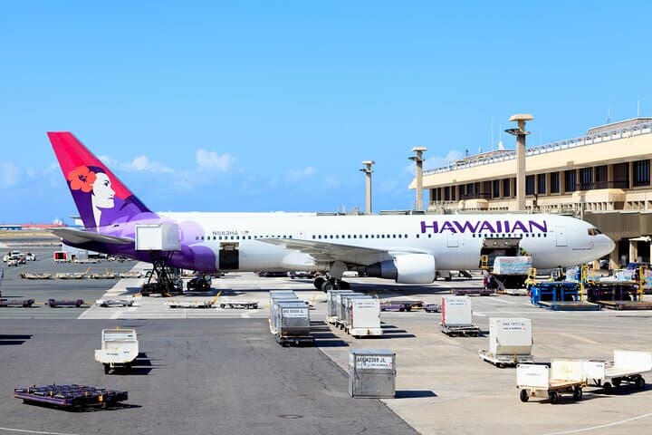 Honolulu Airport to Ko Olina Private Van Transfer — Up to 14 Passengers photo 2