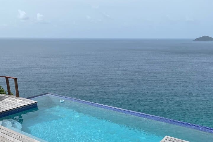 Private Tortola Island Tour: Snorkel, Rum & Cane Garden Bay Experience photo 5