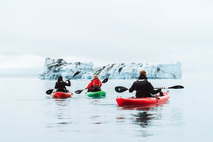 Kayak Jökulsárlón Glacier Lagoon: Paddle Among Icebergs in Southeast Iceland photo 2