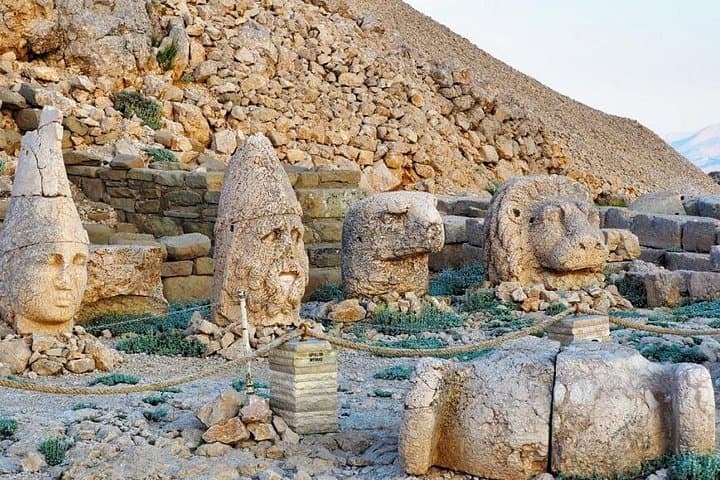 Mount Nemrut 2-Day Tour from Istanbul — Sunrise Statues & Commagene Ruins photo 4