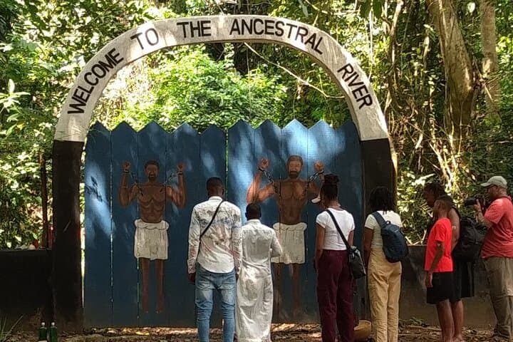 Tracing the Last Bath: Slave River to Cape Coast Castle Day Tour
