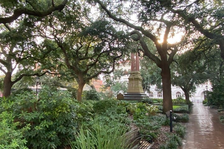 Savannah Medical History Walking Tour — Private 90-Minute Guided Walk photo 2