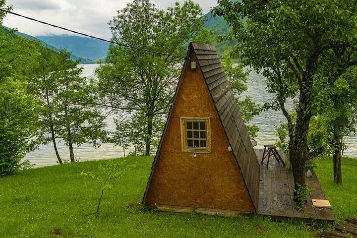 Jajce, Pliva Lakes & Travnik Day Tour from Sarajevo — Waterfall, Forts & Lakes photo 4