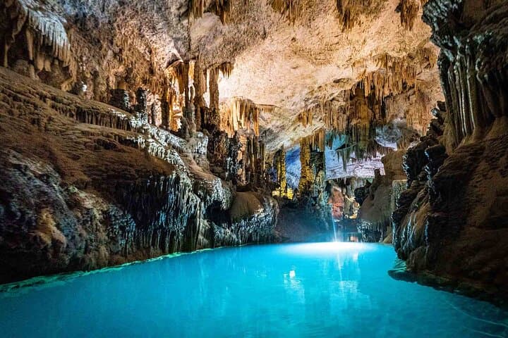 4-day-lebanon-tour-from-beirut-baalbek-jeita-byblos photo 1