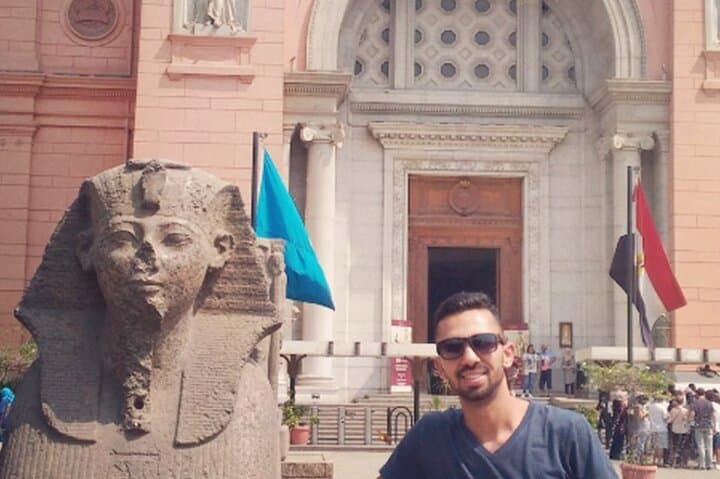 Giza Pyramids Day Tour: Camel Ride & Egyptian Museum in Cairo