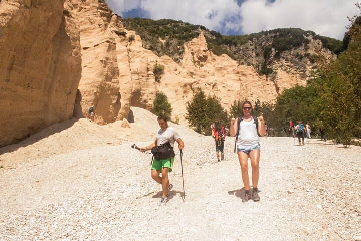 Discover the Lame Rosse di Fiastra: Pinnacles of the Sibillini photo 3