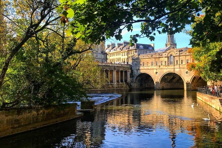 Bath Self-Guided Treasure Hunt: Hidden Gems & Big Britain Quiz (1 Day Pass) photo 6