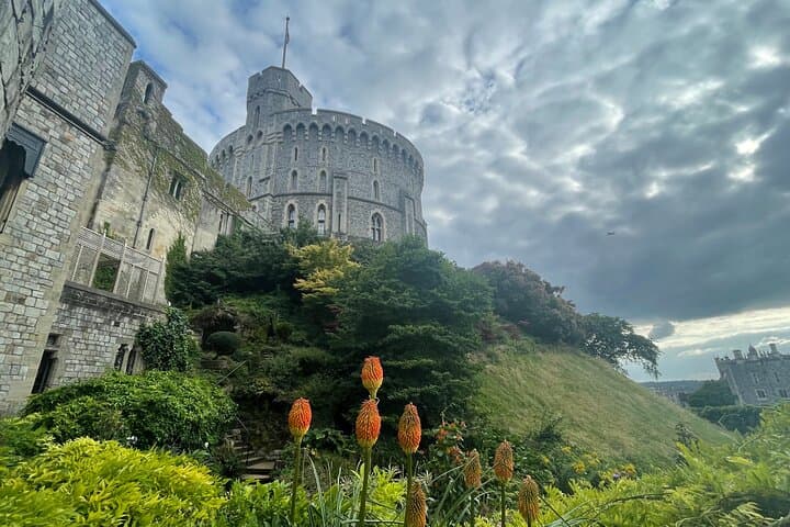 Private Day Tour to Bath and Windsor Castle from London photo 4