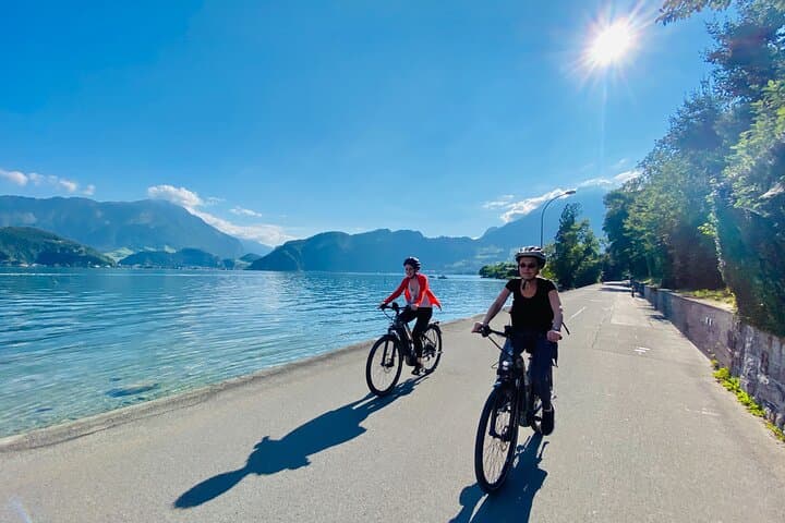 Lake Lucerne Peninsula e-Bike Tour: Scenic 10-Mile Ride from Lucerne photo 3