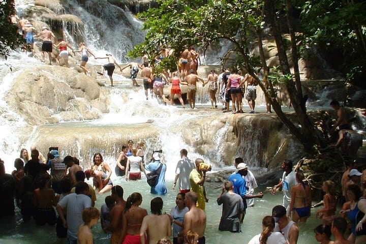 Dunn's River Falls Guide: Wet vs Dry Climb From Montego Bay photo 3