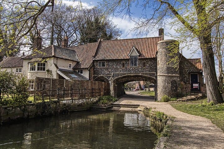 Norwich Hidden Gems Scavenger Hunt: Self-Guided Tour & Big Britain Quiz photo 6