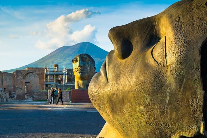Private Guided Tour of Pompeii with an Archaeologist