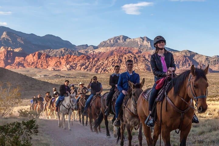 Red Rock Canyon Sunset Horseback Ride and Barbeque Dinner — Las Vegas Evening Adventure