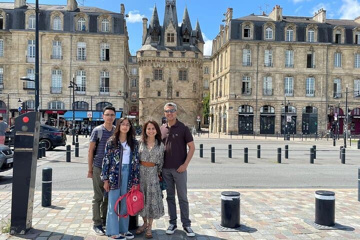 Bordeaux Private Walking Tour with Local Guide Sophia — 2–3 Hour City Introduction photo 5