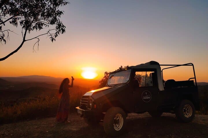 Algarve Sunset Safari from Albufeira — Off‑Road Sunset Tour with Sparkling Wine