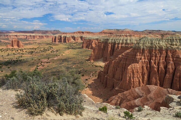 Scenic Air Charter Over Bryce Canyon & Capitol Reef — 3-Hour Flight from Moab photo 6