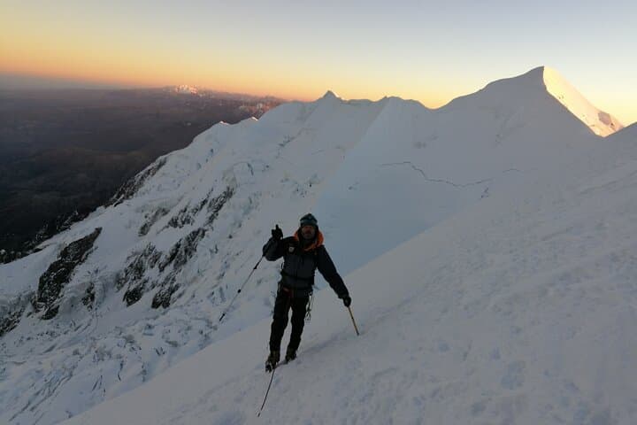 Summit Illimani: 4-Day Mountaineering Expedition in the Cordillera Real photo 6