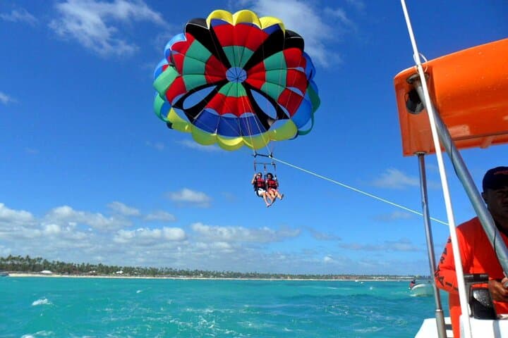 Parasailing Over Cortecito Beach: 500-Foot Aerial Adventure in Punta Cana photo 4