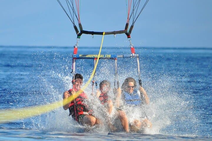 Parasailing Over Punta Cana: 15‑Minute Sky Ride Above Bávaro Beach photo 4