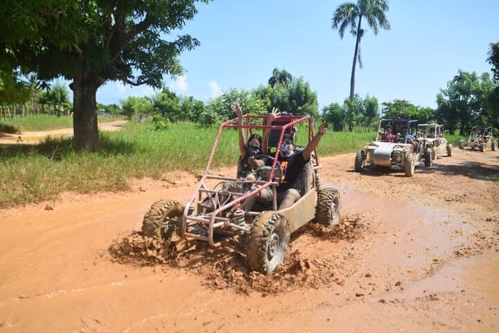 Discover the Dominican Countryside: Family Buggy Adventure photo 4