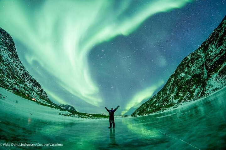Aurora Photography Adventure: Northern Lights Chase from Tromsø with Pro Photographer photo 3