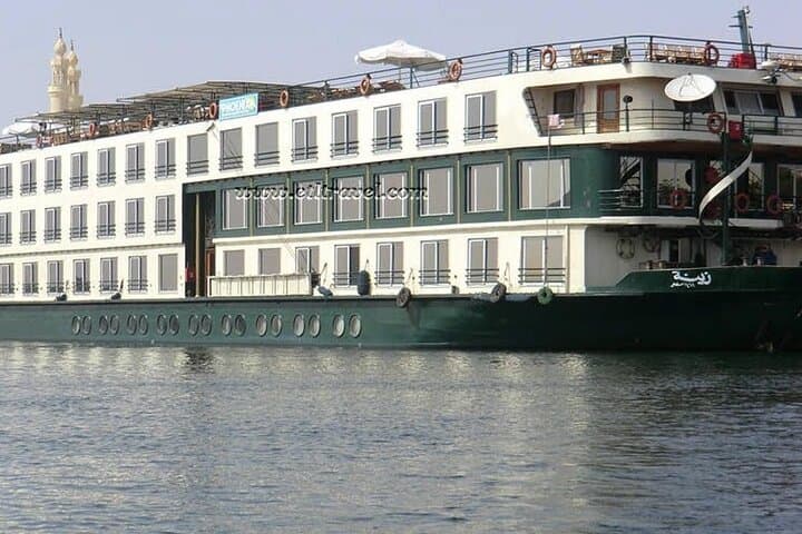 Cairo Nile Dinner Cruise: Evening Buffet, Belly Dance & River Views photo 5