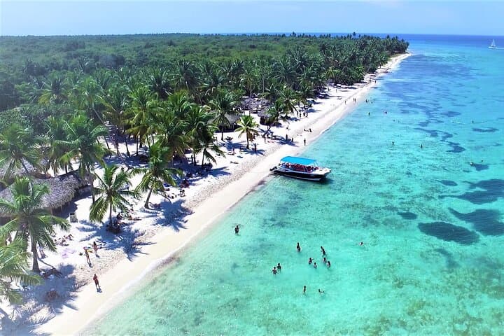 Full-Day Saona Island Escape: Natural Pool, Canto Beach & Mano Juan from Uvero Alto photo 4
