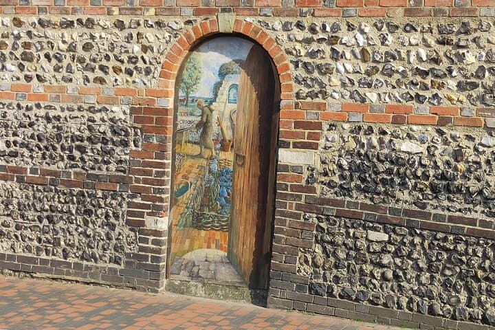 Eccentric Lewes Self-Guided Historical Walking Tour photo 2