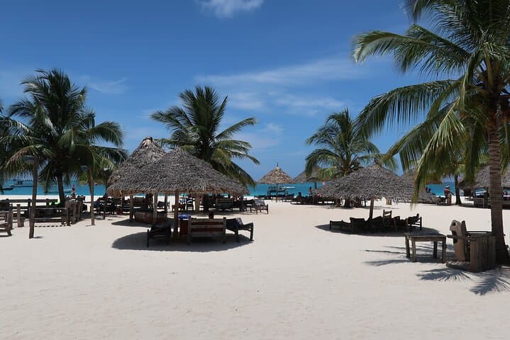 4-Day Zanzibar: Stone Town Culture & Kendwa Beach Escape photo 2