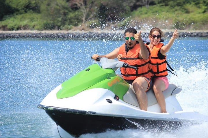 Jet Ski and Parasailing in Nusa Dua: Tanjung Benoa Water Adventure photo 2