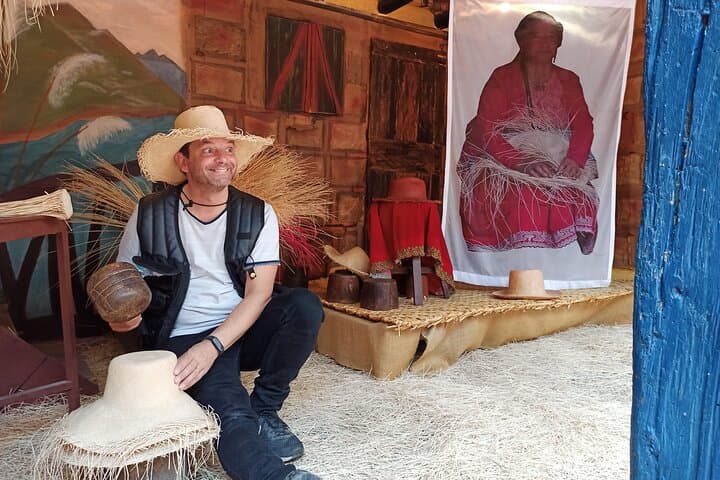 Half-Day Cuenca Highlights Walking Tour: Markets, Cathedrals & Tomebamba Views