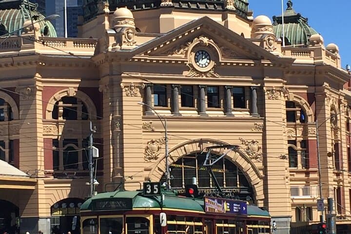 Private 4-Hour Melbourne City Tour: St Kilda, Brighton Boxes & Laneways photo 3