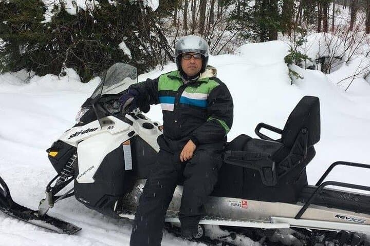 Day Trip to Leavenworth from Seattle: Stevens Pass, Sleigh Rides & Wine Tasting photo 5
