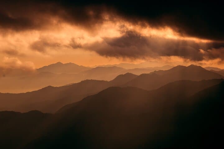 Singalila Ridge Trek: Sandakphu & Phalut 8-Day Himalayan Ridge Trek from Darjeeling photo 2