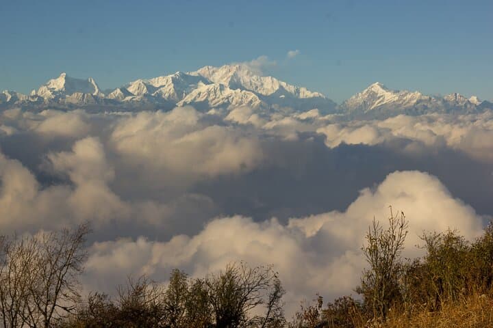 Singalila Ridge Trek: Sandakphu & Phalut 8-Day Himalayan Ridge Trek from Darjeeling