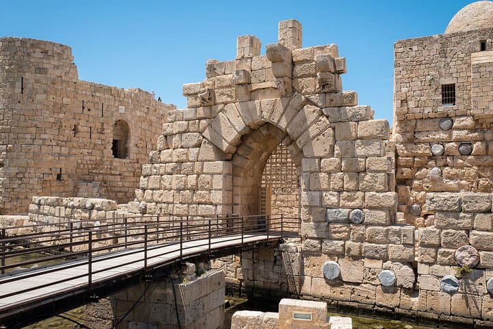 7-Day Lebanon Highlights: Jeita Grotto, Byblos, Baalbek & Cedars