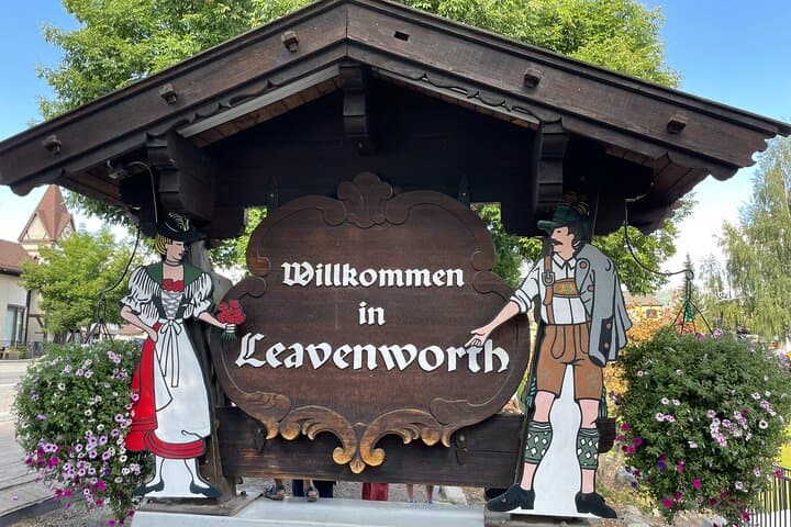 One-Day Leavenworth Escape from Seattle: Bavarian Village, Waterfalls & Bigfoot Stop photo 1