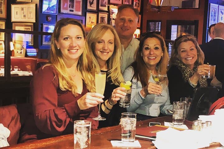 Broadway Prohibition Pub Crawl: Historic Speakeasies & Midtown Cocktail Tour