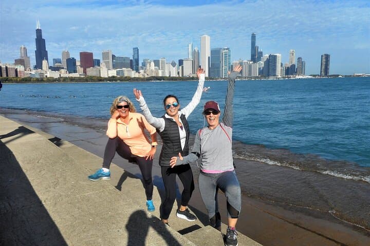 Chicago Highlights Running Tour: Lakeshore to The Loop Guided Run photo 4
