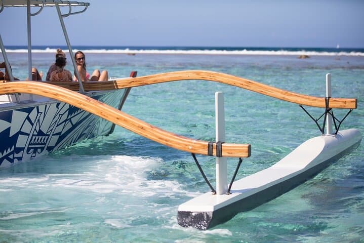 Bora Bora Full-Day Lagoon Adventure: Snorkel, Motu Lunch & Jet Ski photo 4