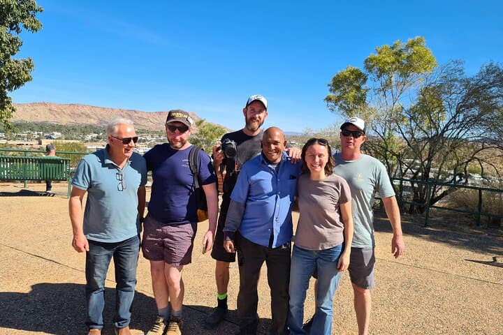 West MacDonnell Ranges Half-Day Tour from Alice Springs — Simpsons Gap & Standley Chasm