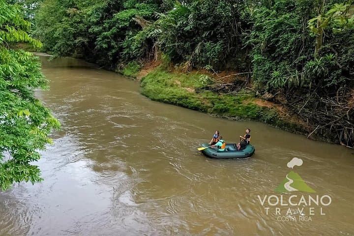 Peñas Blancas Safari Float: La Fortuna River Raft Wildlife Tour photo 3