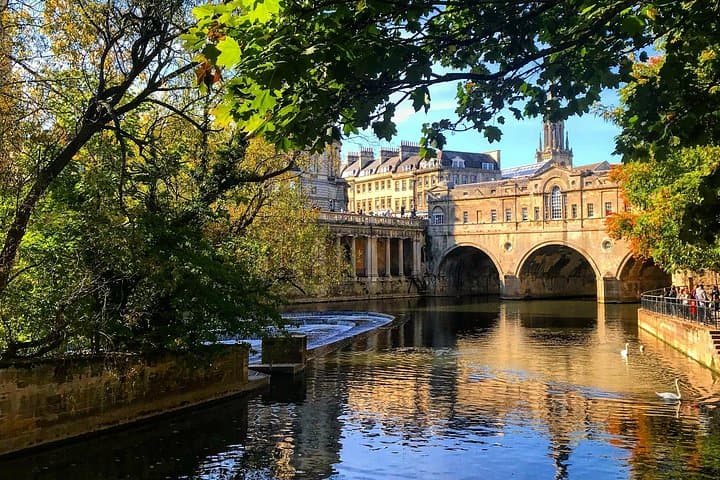 Private Stonehenge and Bath Photoshoot Tour from London — Capture UNESCO Icons photo 2