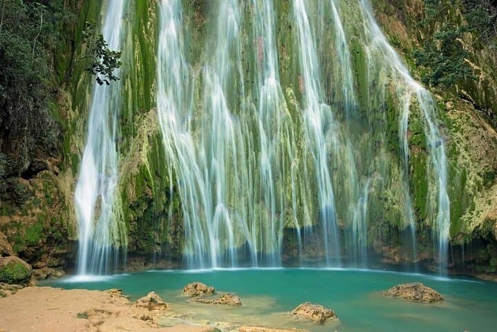 Samana Full Day: El Limón Waterfall & Cayo Levantado from Punta Cana
